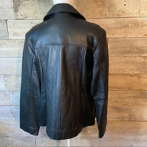 Jones New‎ York women’s black leather jacket in  size medium - Picture 3 of 10